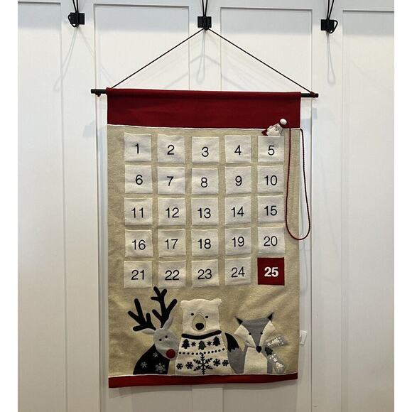 Crate & Barrel 2022 Wool Christmas Advent Calendar Polar Bear Fox Reindeer 33”x2 - Picture 1 of 11